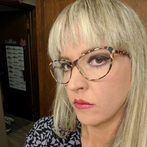 Meet your Posher, Liesel